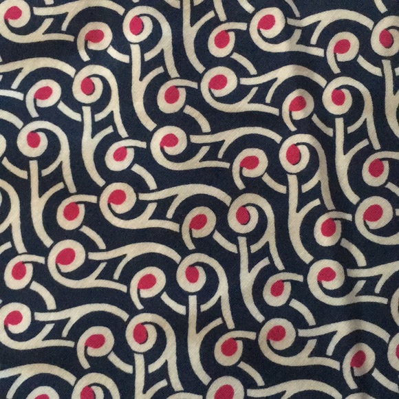 Uniqlo Patterned Skirt - Picture 2 of 2